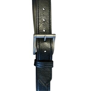 NWOT men’s 1 1/2” wide black leather belt